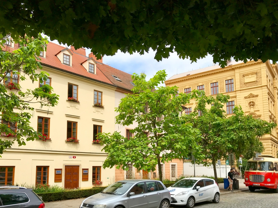 Budova Golden Apartments
